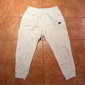 Nike men’s white sweatpants